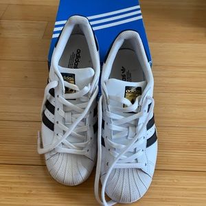 Adidas Superstar